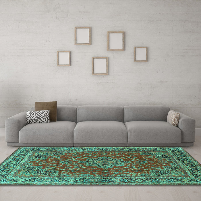 Machine Washable Medallion Turquoise Traditional Area Rugs in a Living Room,, wshtr40turq