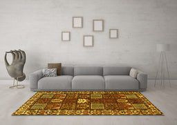 Machine Washable Persian Yellow Traditional Rug in a Living Room, wshtr4106yw