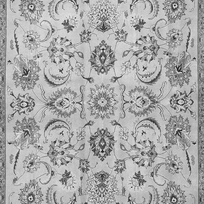 Serging Thickness of Machine Washable Persian Gray Traditional Rug, wshtr4107gry