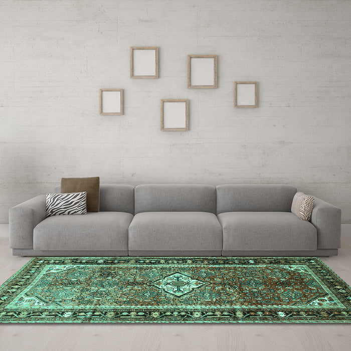Machine Washable Persian Turquoise Traditional Area Rugs in a Living Room,, wshtr410turq