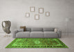 Machine Washable Persian Green Traditional Area Rugs in a Living Room,, wshtr410grn