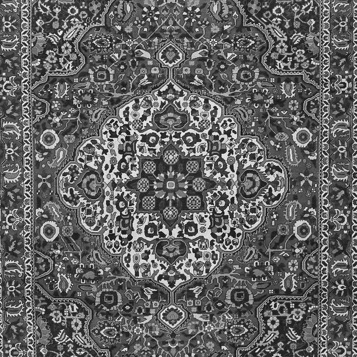 Serging Thickness of Machine Washable Persian Gray Traditional Rug, wshtr4111gry