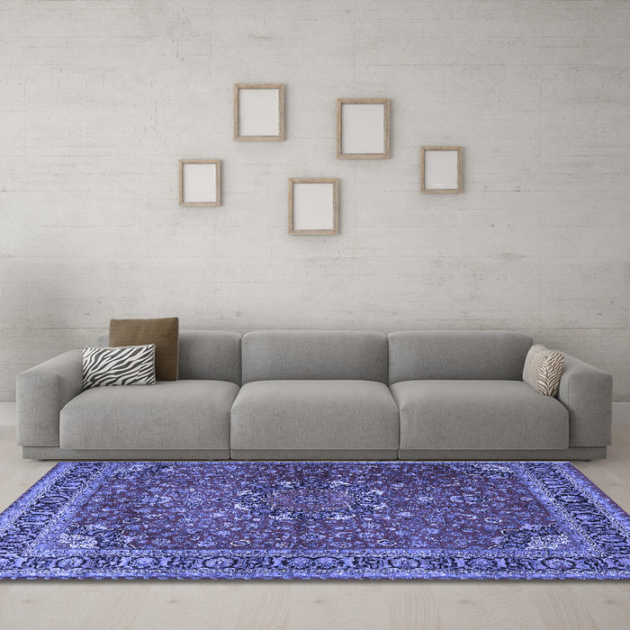 Machine Washable Persian Blue Traditional Rug in a Living Room, wshtr4112blu