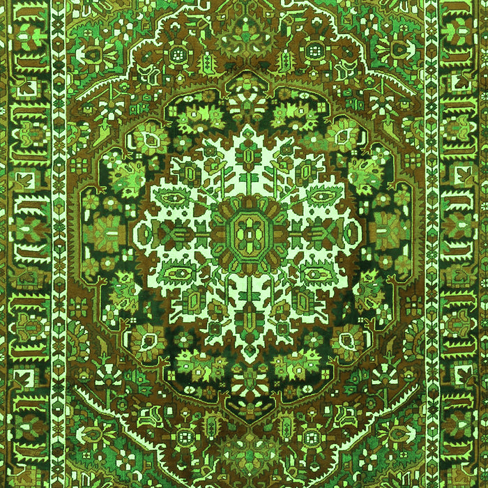 Serging Thickness of Machine Washable Persian Green Traditional Area Rugs, wshtr4113grn