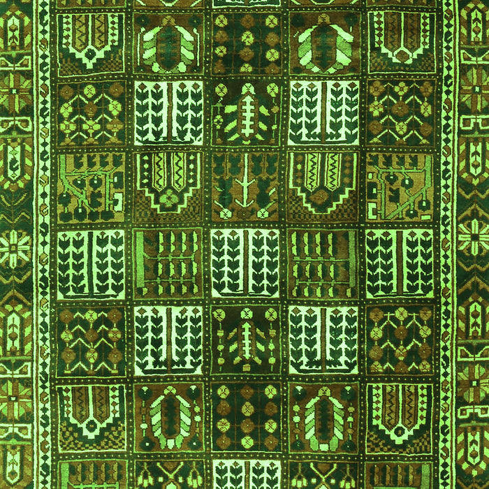 Serging Thickness of Machine Washable Persian Green Traditional Area Rugs, wshtr4114grn