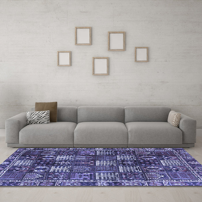 Machine Washable Persian Blue Traditional Rug in a Living Room, wshtr4114blu