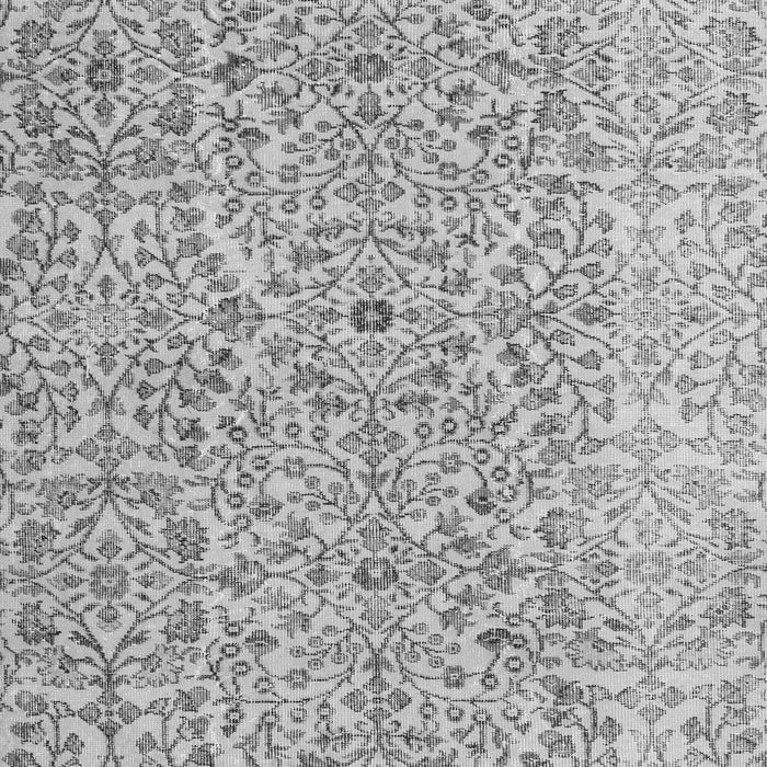 Serging Thickness of Machine Washable Persian Gray Traditional Rug, wshtr4122gry