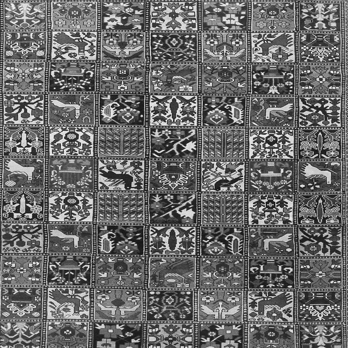 Serging Thickness of Persian Gray Traditional Rug, tr4126gry