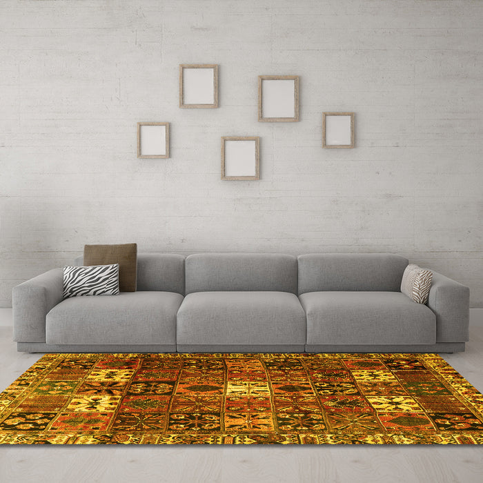 Machine Washable Persian Yellow Traditional Rug in a Living Room, wshtr4131yw