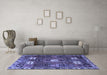 Machine Washable Persian Blue Traditional Rug in a Living Room, wshtr4131blu