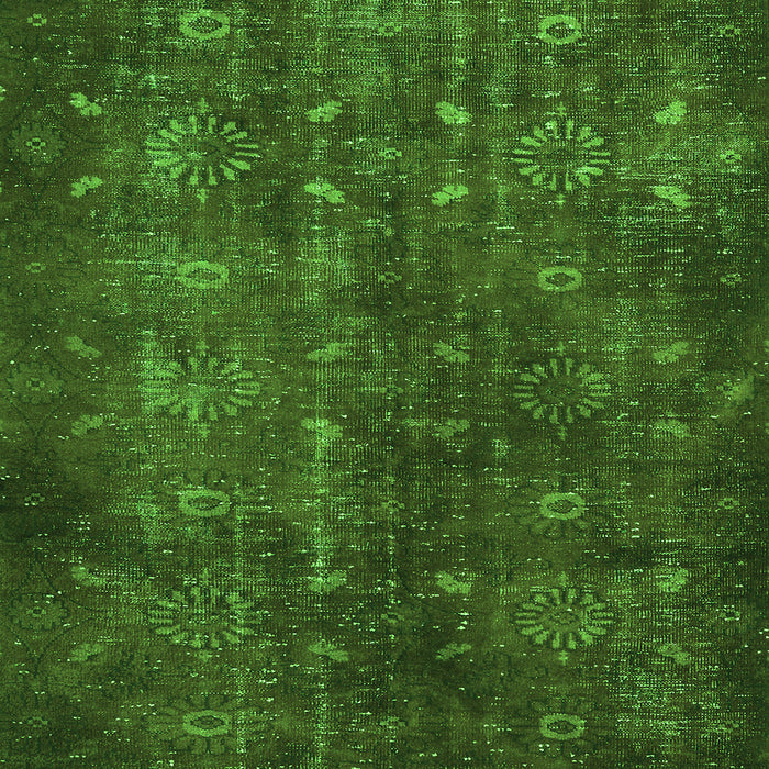 Serging Thickness of Machine Washable Persian Green Traditional Area Rugs, wshtr4134grn
