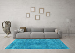 Machine Washable Persian Light Blue Traditional Rug in a Living Room, wshtr4135lblu