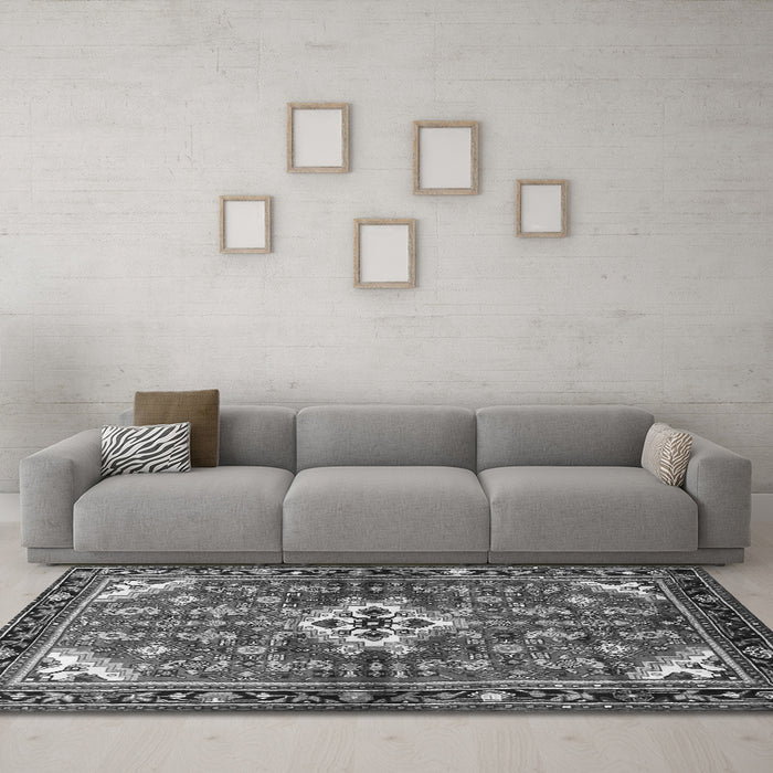 Machine Washable Persian Gray Traditional Rug in a Living Room,, wshtr4138gry