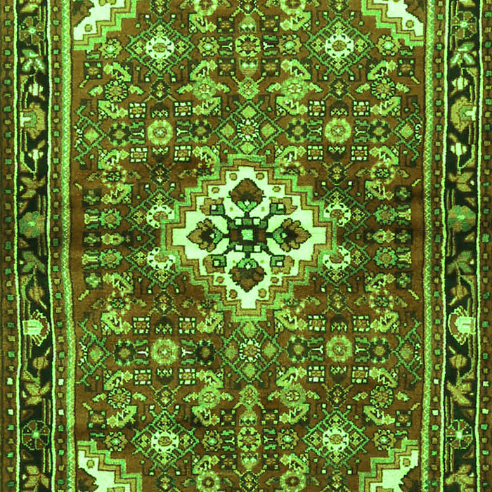 Serging Thickness of Machine Washable Persian Green Traditional Area Rugs, wshtr4138grn