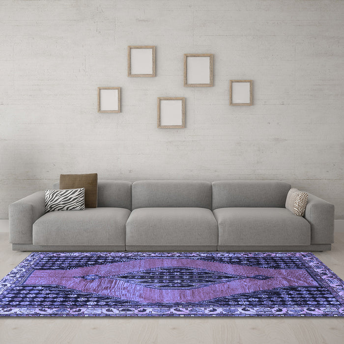 Machine Washable Medallion Blue Traditional Rug in a Living Room, wshtr4139blu