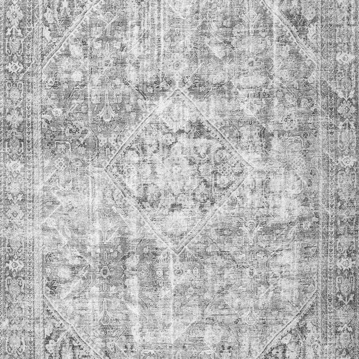 Serging Thickness of Machine Washable Persian Gray Traditional Rug, wshtr4140gry