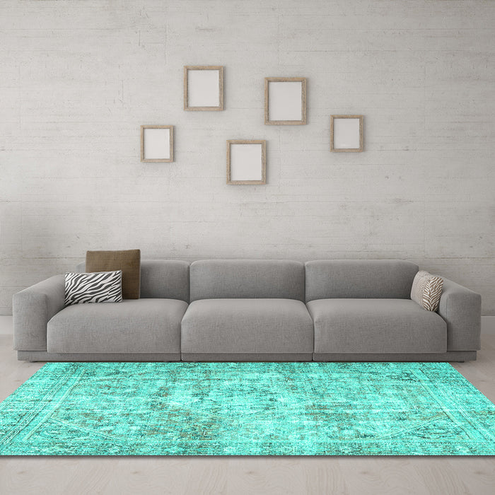 Machine Washable Persian Turquoise Traditional Area Rugs in a Living Room,, wshtr4140turq