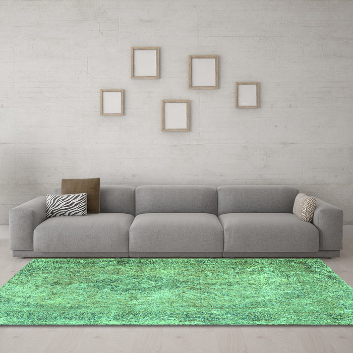 Machine Washable Persian Turquoise Traditional Area Rugs in a Living Room,, wshtr4143turq