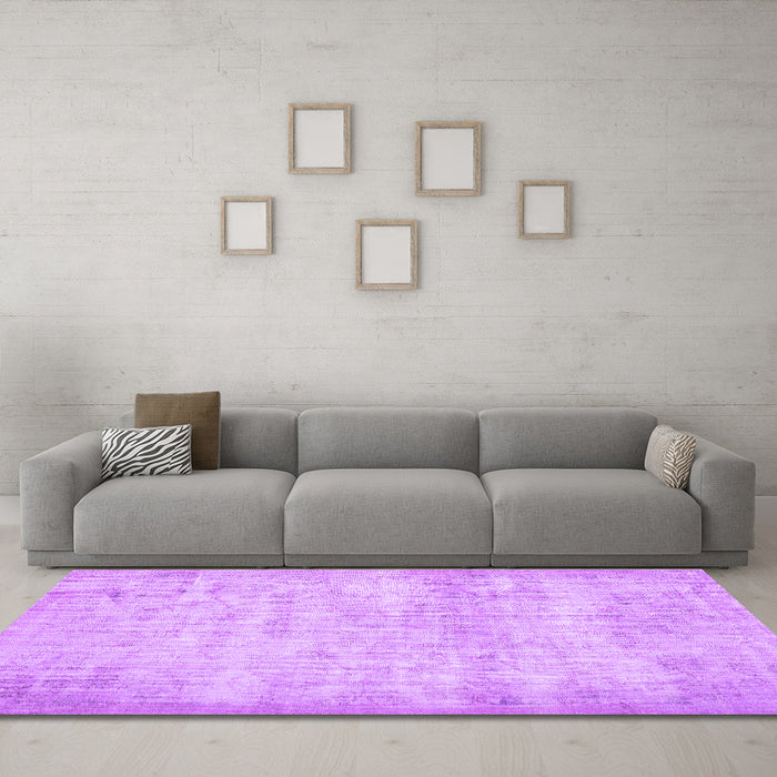 Machine Washable Persian Purple Traditional Area Rugs in a Living Room, wshtr4151pur