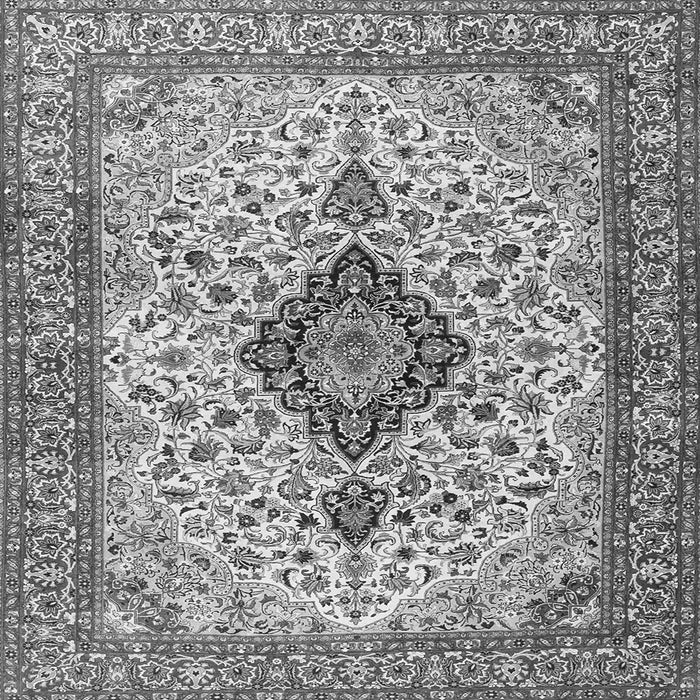 Serging Thickness of Medallion Gray Traditional Rug, tr4153gry