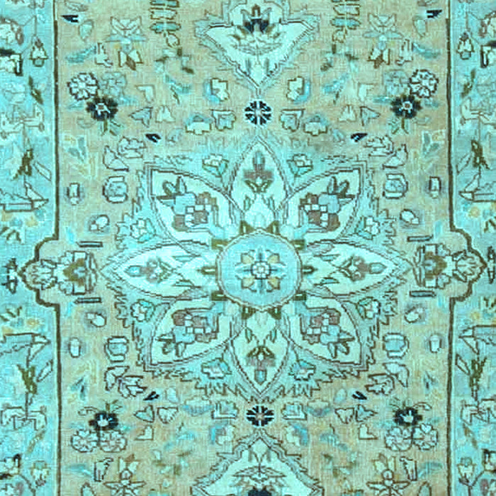Machine Washable Persian Light Blue Traditional Rug, wshtr4173lblu