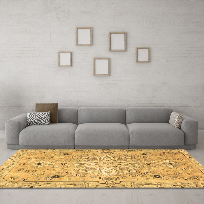 Machine Washable Persian Brown Traditional Rug in a Living Room,, wshtr4173brn