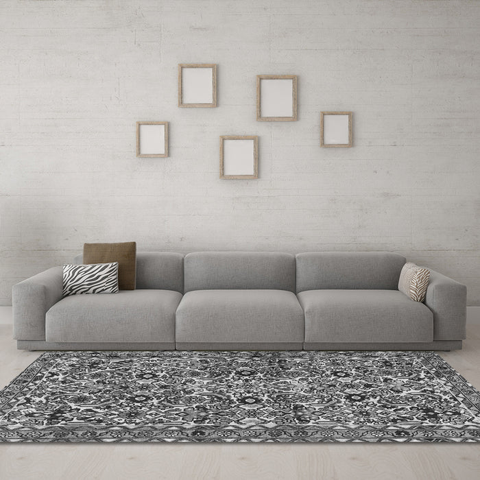 Machine Washable Persian Gray Traditional Rug in a Living Room,, wshtr4174gry