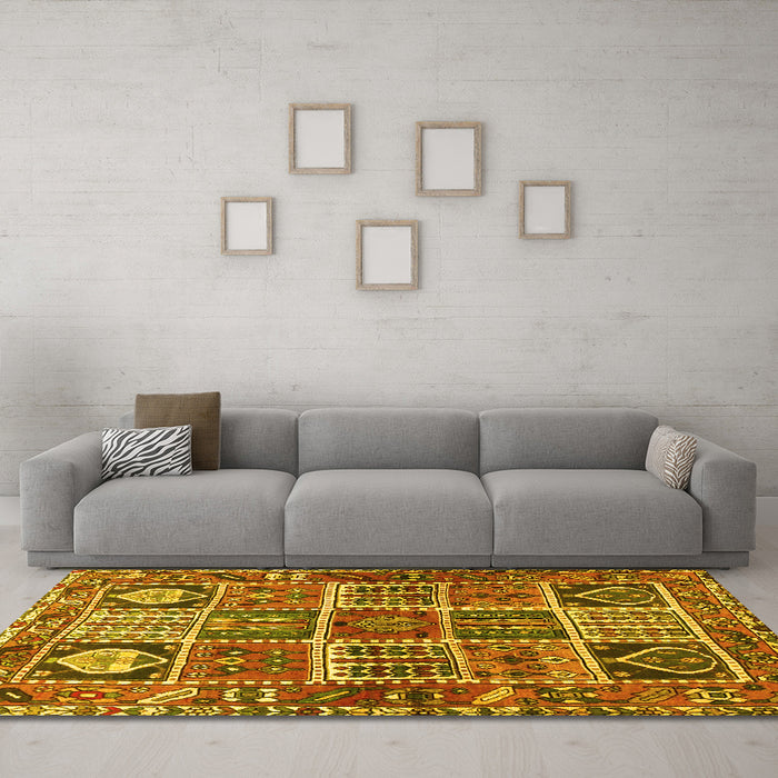 Machine Washable Persian Yellow Traditional Rug in a Living Room, wshtr4177yw