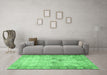 Machine Washable Persian Emerald Green Traditional Area Rugs in a Living Room,, wshtr4179emgrn