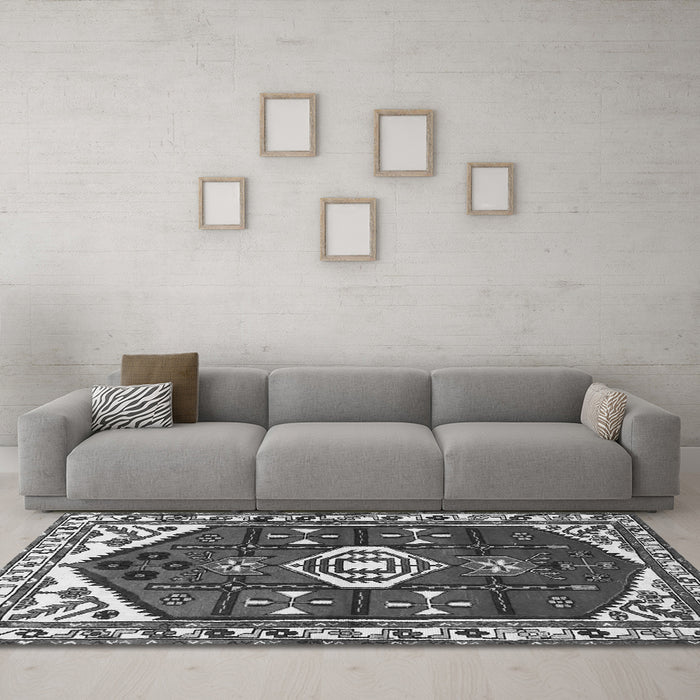 Machine Washable Persian Gray Traditional Rug in a Living Room,, wshtr4180gry