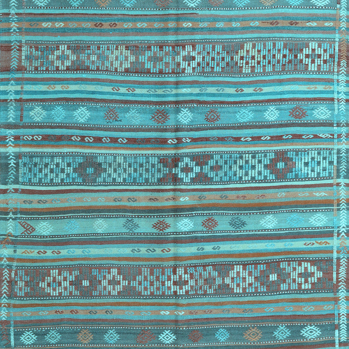 Machine Washable Persian Light Blue Traditional Rug, wshtr4187lblu