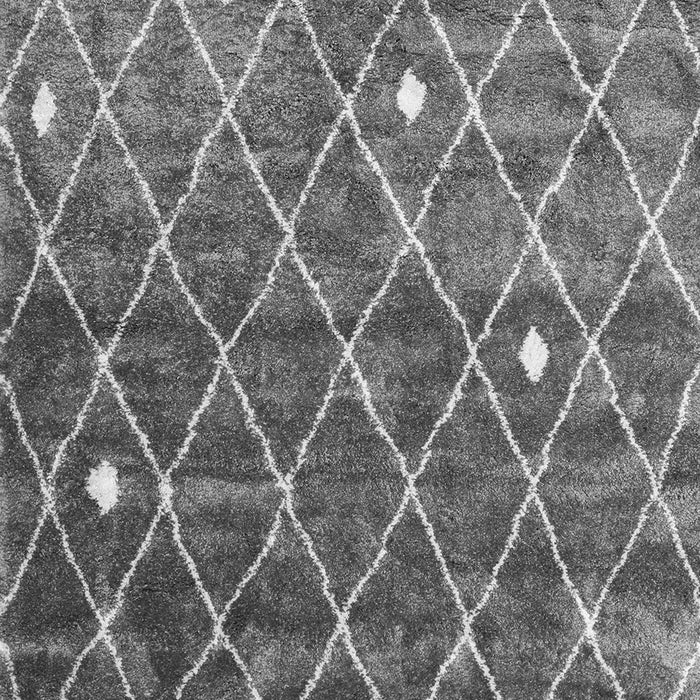 Serging Thickness of Machine Washable Persian Gray Traditional Rug, wshtr4189gry