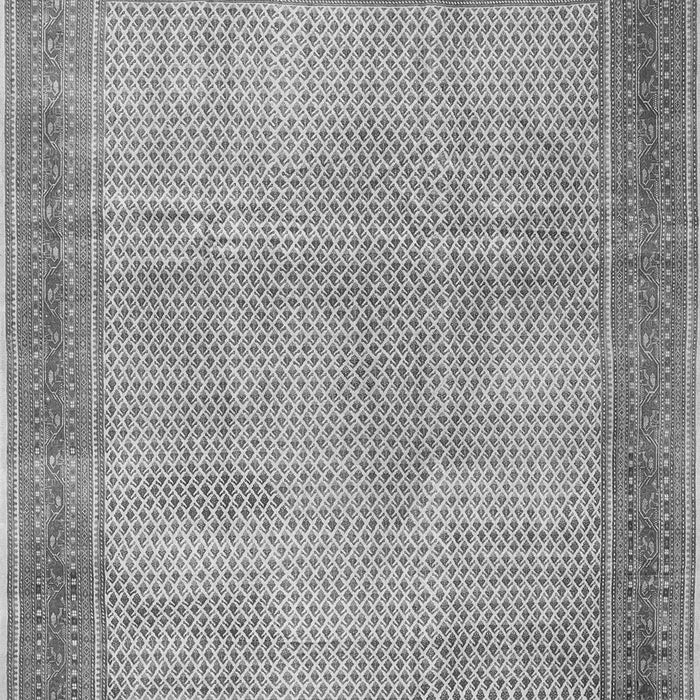 Serging Thickness of Machine Washable Persian Gray Traditional Rug, wshtr4194gry