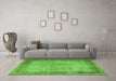 Machine Washable Persian Green Traditional Area Rugs in a Living Room,, wshtr4194grn