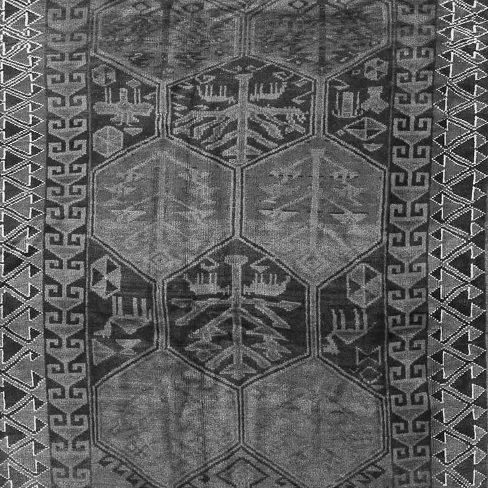 Serging Thickness of Machine Washable Persian Gray Traditional Rug, wshtr4198gry