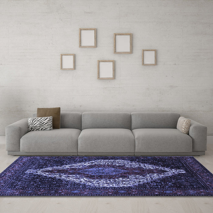 Machine Washable Persian Blue Traditional Rug in a Living Room, wshtr41blu