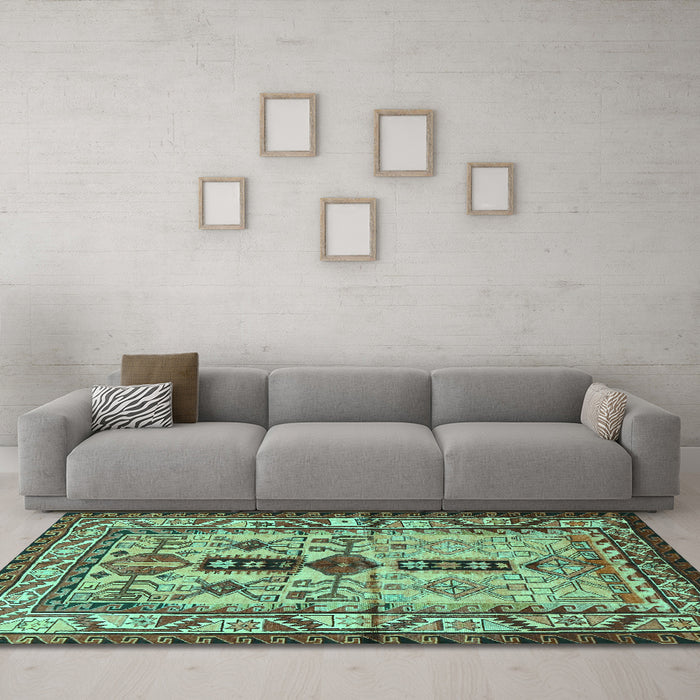 Machine Washable Persian Turquoise Traditional Area Rugs in a Living Room,, wshtr4202turq