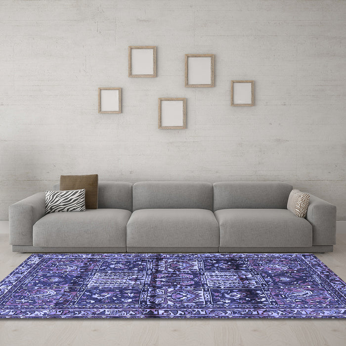 Machine Washable Persian Blue Traditional Rug in a Living Room, wshtr4203blu