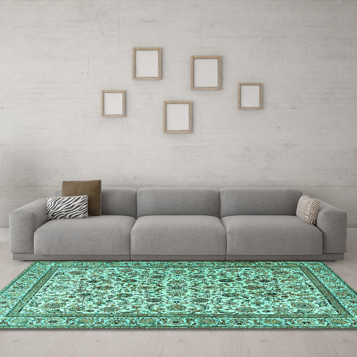 Machine Washable Persian Turquoise Traditional Area Rugs in a Living Room,, wshtr4209turq