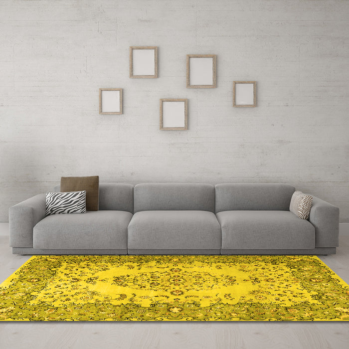 Machine Washable Persian Yellow Traditional Rug in a Living Room, wshtr4216yw