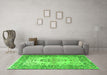 Machine Washable Persian Green Traditional Area Rugs in a Living Room,, wshtr4216grn