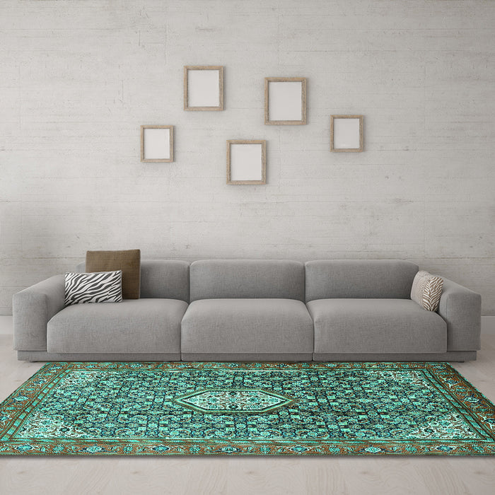 Machine Washable Persian Turquoise Traditional Area Rugs in a Living Room,, wshtr421turq