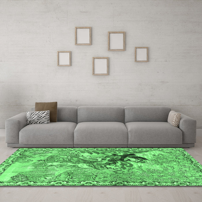 Machine Washable Animal Emerald Green Traditional Area Rugs in a Living Room,, wshtr4222emgrn