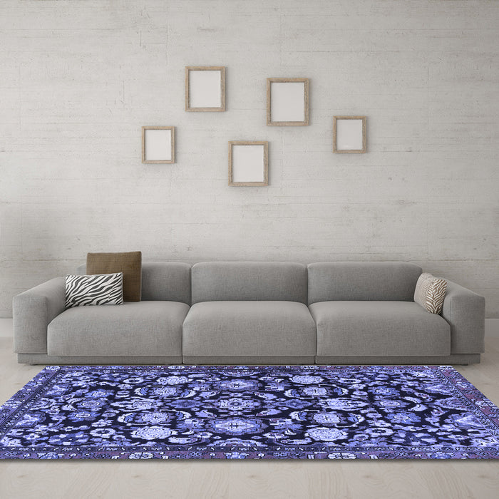 Machine Washable Persian Blue Traditional Rug in a Living Room, wshtr4224blu