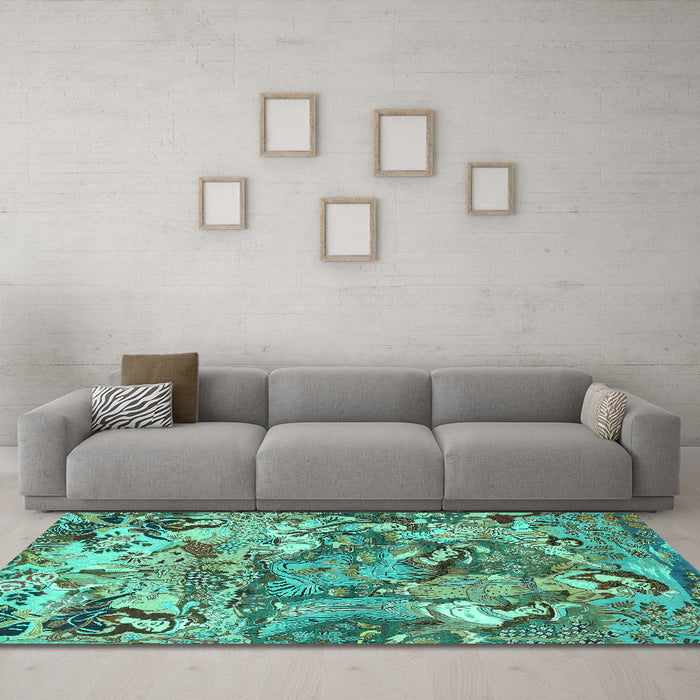 Machine Washable Animal Turquoise Traditional Area Rugs in a Living Room,, wshtr4225turq