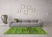 Machine Washable Persian Green Traditional Area Rugs in a Living Room,, wshtr4226grn
