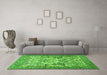 Machine Washable Animal Green Traditional Area Rugs in a Living Room,, wshtr4232grn