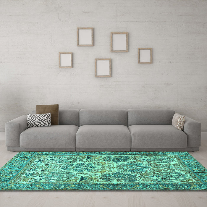 Machine Washable Animal Turquoise Traditional Area Rugs in a Living Room,, wshtr4232turq