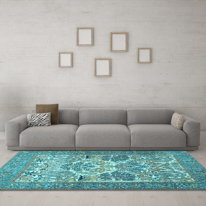 Machine Washable Animal Light Blue Traditional Rug in a Living Room, wshtr4232lblu