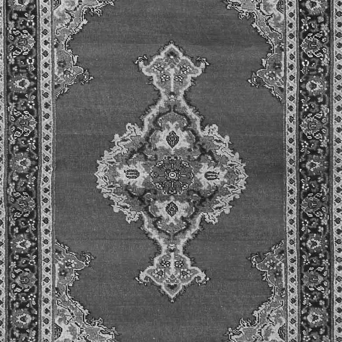 Serging Thickness of Machine Washable Persian Gray Traditional Rug, wshtr4234gry